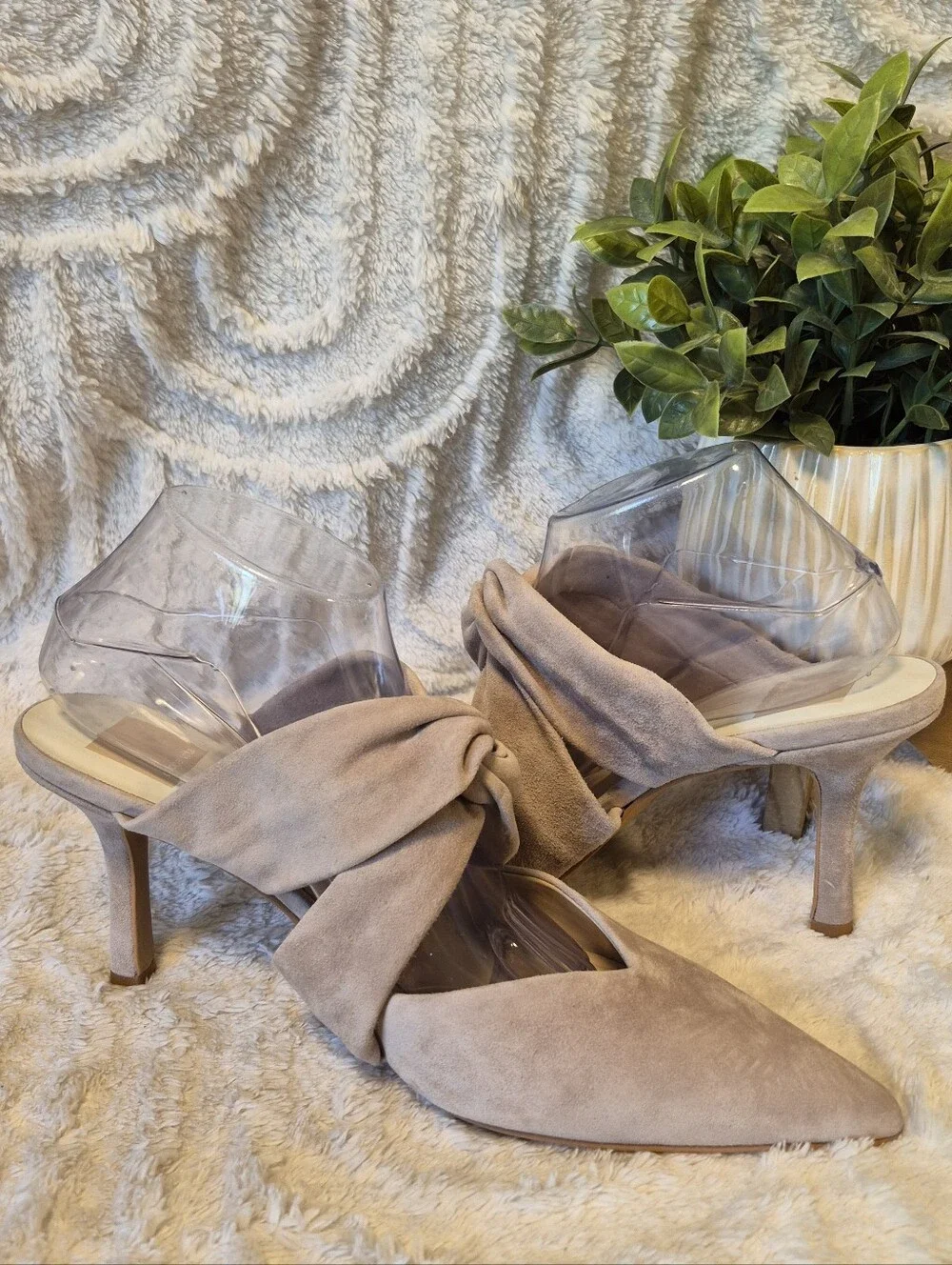 NEW Dolce Vita Kelsy Heels Suede Slip On Mules Beige Nude Pointed Toe Size 10